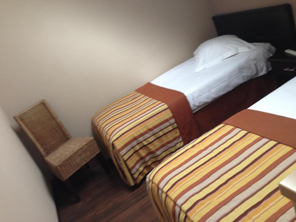 Hotel Giorgi Et Logements Insolites-Jacuzzi Prive Bastogne Oda fotoğraf
