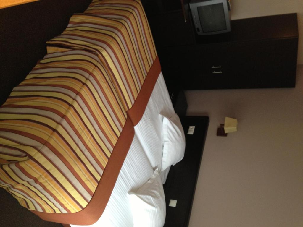 Hotel Giorgi Et Logements Insolites-Jacuzzi Prive Bastogne Oda fotoğraf
